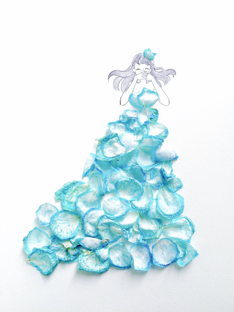 はな言葉 新刊出ました Twitter પર 涼しげな青いバラの花びらを使ってドレスを描きました 白いバラが萎れたので 青い インクを混ぜた水を茎から吸収させ 青いバラを作りました 青いバラの花言葉は 夢かなう 奇跡