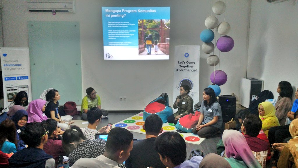 "Menembus batas untuk menghilangkan stigma negatif pada anak-anak yg terkena HIV/AIDS." ~ #KomunitasBerbagiHidup