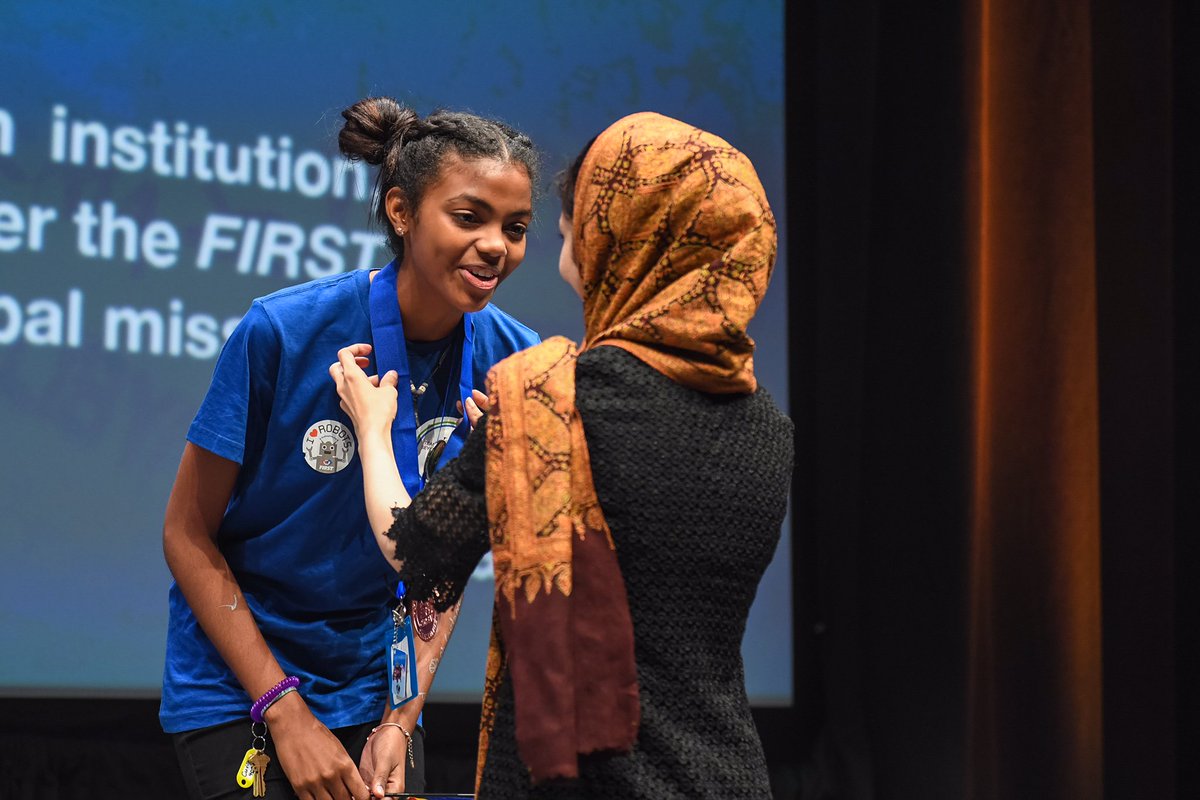 F1RSTglobal's tweet photo. Over 60% of the teams that participated in #FGC2017 were organized, led, or brought about by women.  #WomenofSTEM https://t.co/UIbSfKLZmF