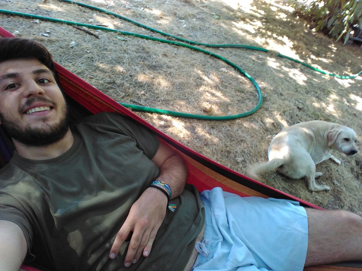 Luciaaa_Diaz's tweet photo. ¿Puede haber algo mas bonito en el mundo? Lo dudo. 👦🐶 https://t.co/INNtx2rJBx