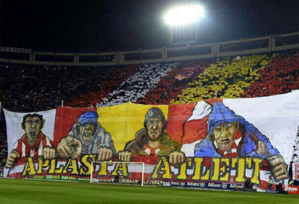 Tifomakers82's tweet photo. Tifos de banderón.- https://t.co/pPTiiuDlQG