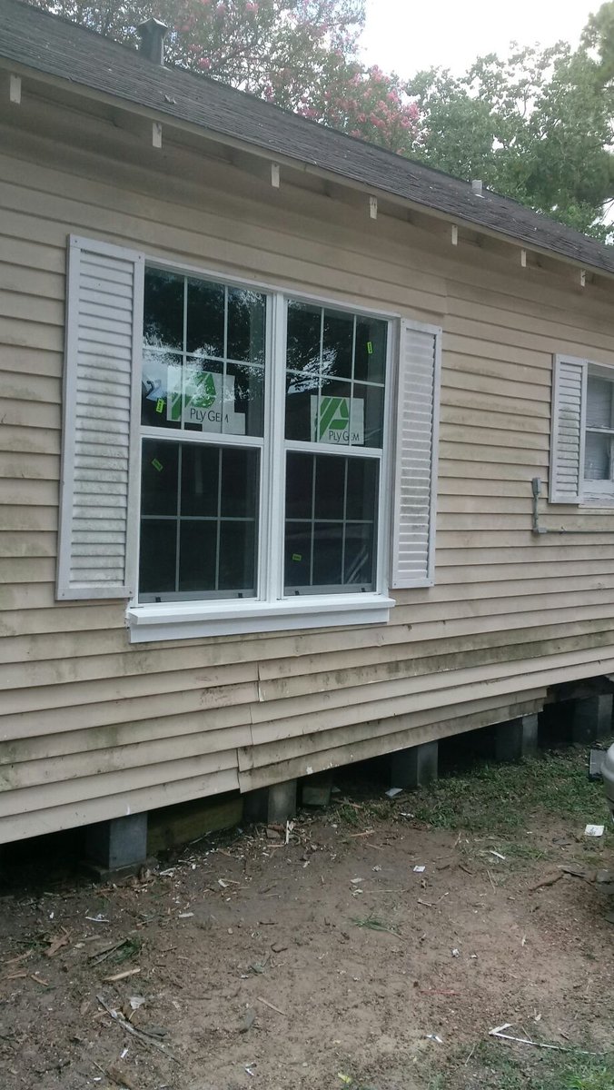 UniqueMaintena2's tweet photo. window upgrades #windows #upgrades #homeowners #houstonmetroarea #woodlands #springbranch #sugarland https://t.co/UrxpOIZT51