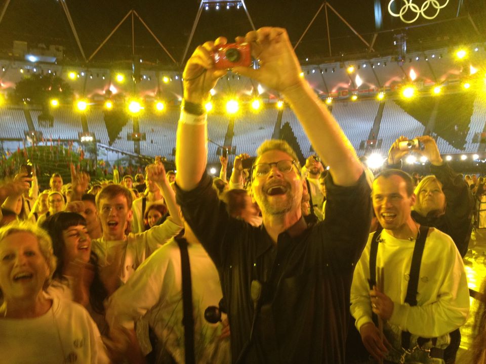 2012drummers's tweet photo. At this time 5 years ago...
Still partying in the stadium with MassMovementMaestro Steve Boyd
#London2012
#OlympicOpeningCeremony
#5yearsPD https://t.co/eP217Z0pSt