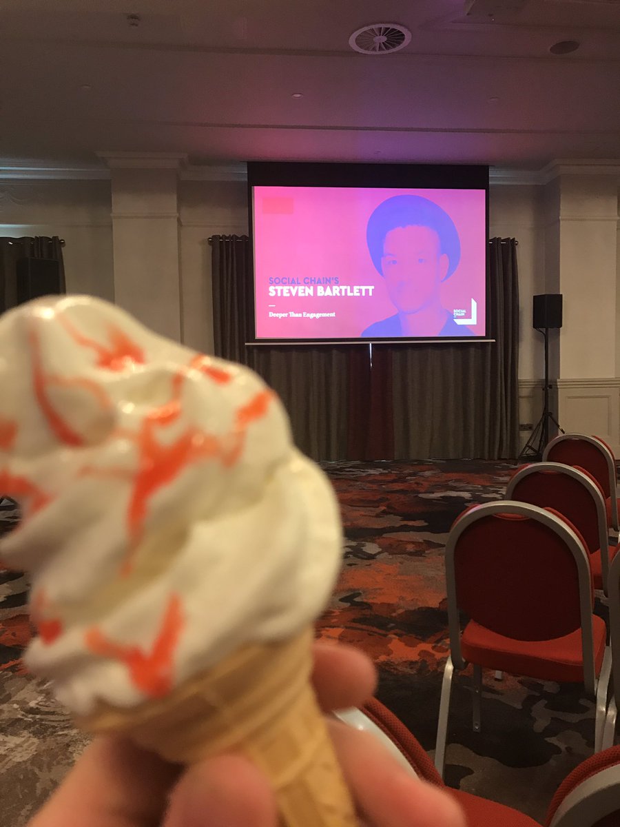 Trevicus's tweet photo. Free ice-cream courtedy of @CorksRedFM, brilliant 👌 #AmplfyDigi https://t.co/mMR1aCOP8z