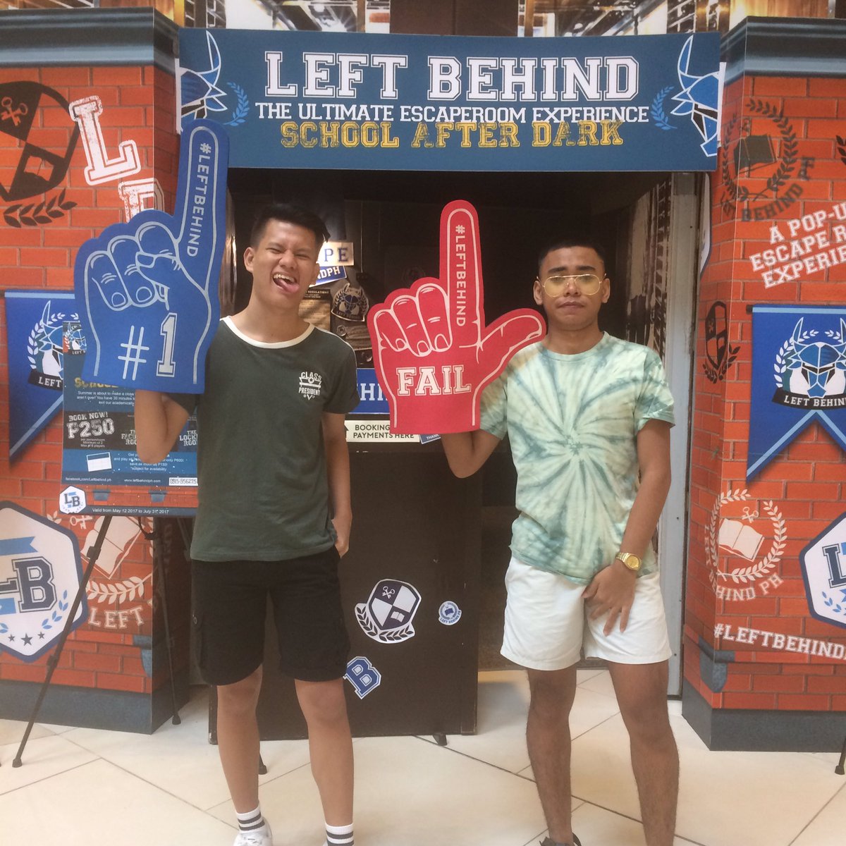 delacruzjesmil's tweet photo. Lil losers 😂 #leftbehindph #uptownmall https://t.co/kL4RihB4q9