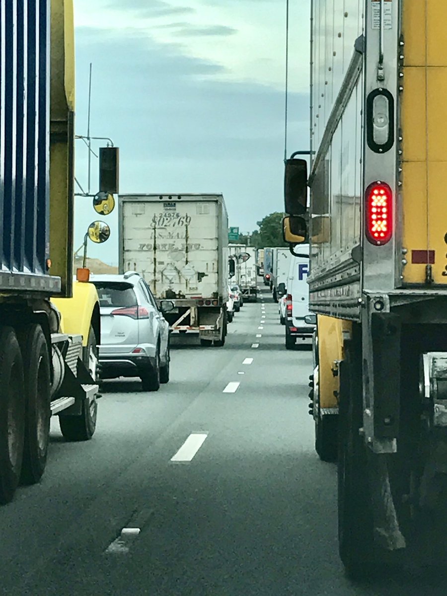 AugustWest420's tweet image. #hemmedin 
495