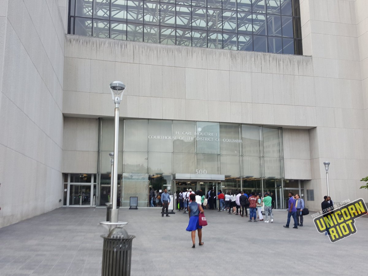 UR_Ninja's tweet photo. We will be live soon from rally &amp; press conference outside DC superior court before #J20 defendant court hearings https://t.co/vLm49SyIvw https://t.co/sCLltoZWRr
