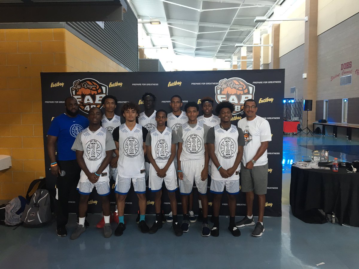 LIB2MBBALL's tweet photo. 16s @LasVegasFab48 schedule 7/27 1:10pm v EWE 2019 silver 7/28 9:40am v WI Crusaders    7/28 5:50pm Next level Raiders Centennial Community https://t.co/B0XOoHK9ZH