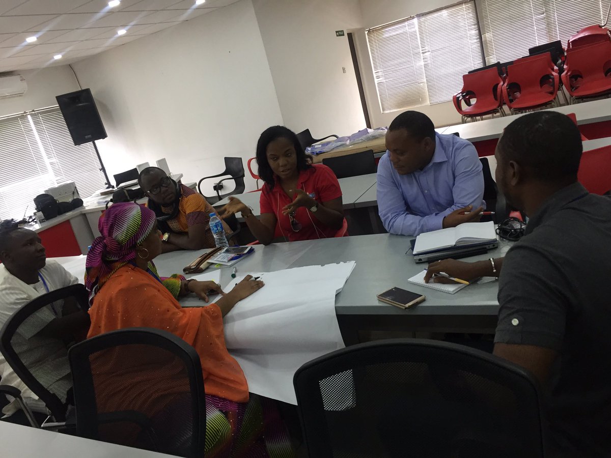 AfriLabs's tweet photo. Focus group on health. @bluehubng_ @AfriLabs @DotunRoy #ICT4SIWestAfricaWorkshop https://t.co/DBqVXqfYP2