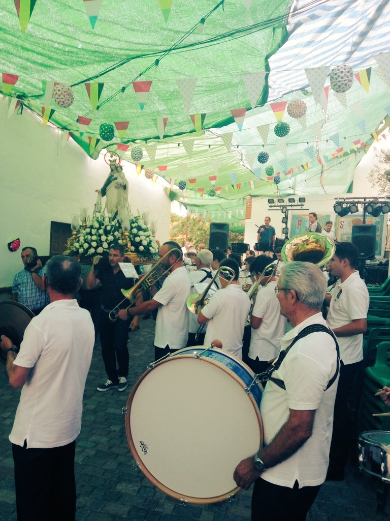 BandaElBorge's tweet photo. El pasado 15 de julio pusimos #Música, un año más, a la #VirgenDelCarmen de #LosGomez de #LaViñuela. #CofradiasMLG @PatronasMalaga https://t.co/mkGJOcvwaN