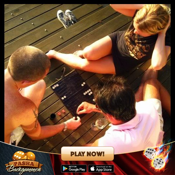 PashaBackgammon's tweet photo. Backgammon World Tour: Teens are playing #backgammon together on a #dock at #california #usa
🎲Play ▶ https://t.co/lapGE3DLEw

#boardgames https://t.co/Hj4HYf0qMm