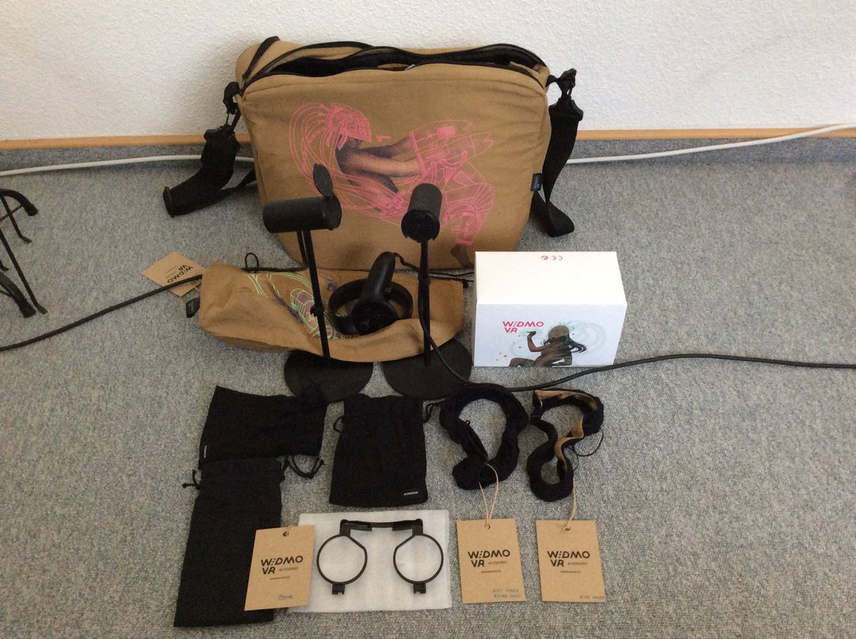 VinnyVR1's tweet photo. Thanks for the #Banging bag!, #awesome sensor covers, controller carry pouch and more! #Lucious #loot! Review coming soon! :D @WIDMOvr #VR https://t.co/PMv3z1sIFV
