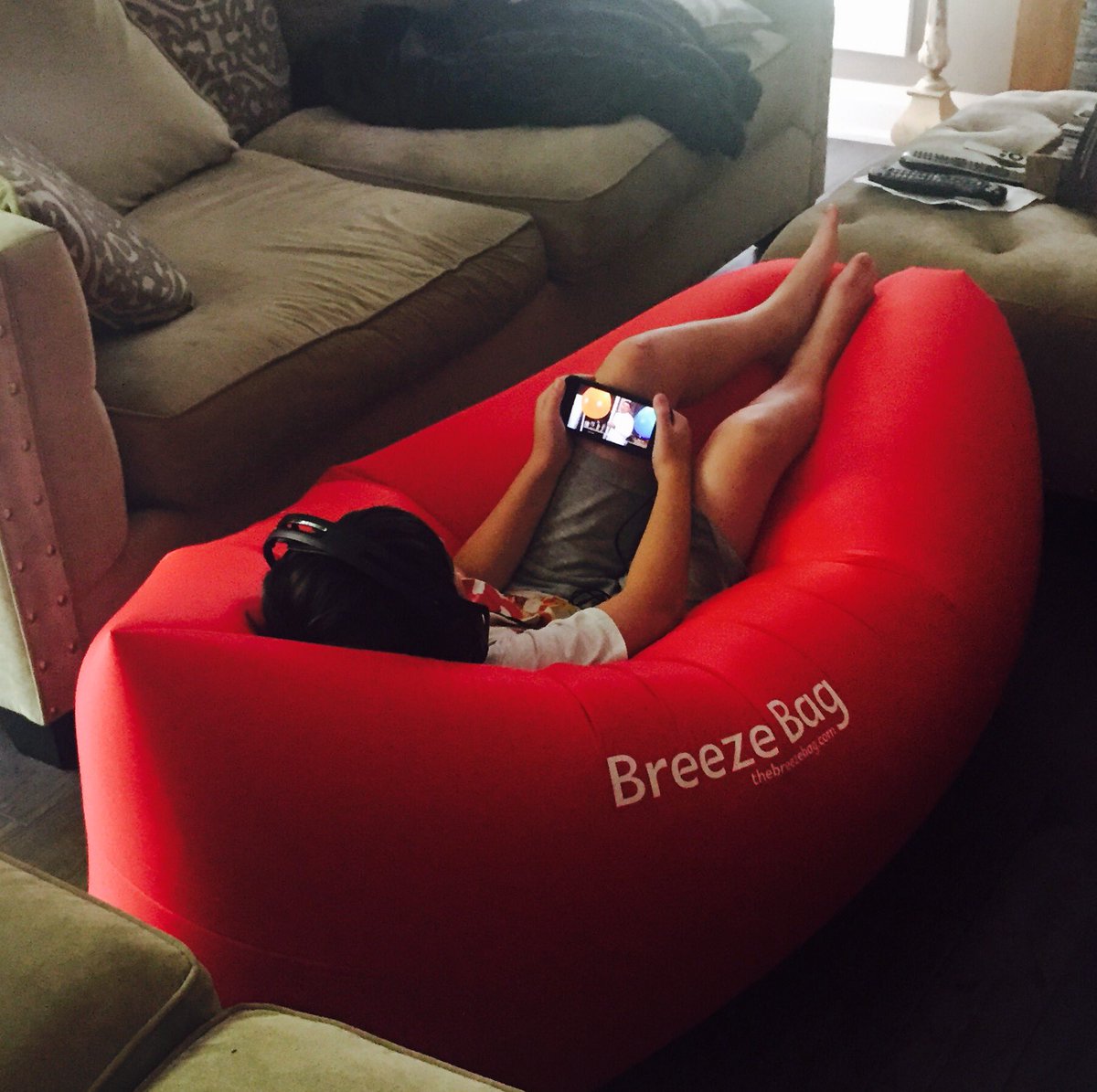 Got this yesterday.. kid hasn't moved 😀<a href="/breezebag/">thebreezebag</a>