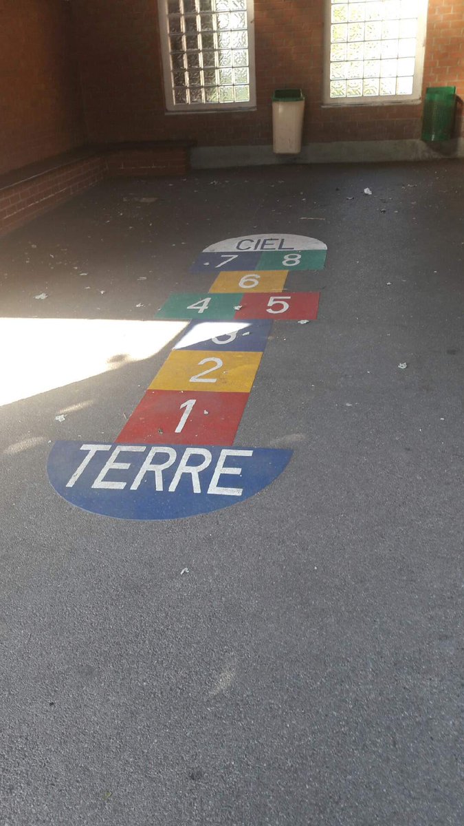 Vivons_en_Forme's tweet photo. Unique en France : réaménagement de 44 cours d'écoles à la #CAHC. @officiel_IRFO. @VDNHenin @LensLievinAgglo @Prefet62 https://t.co/qPx3O5nO2d