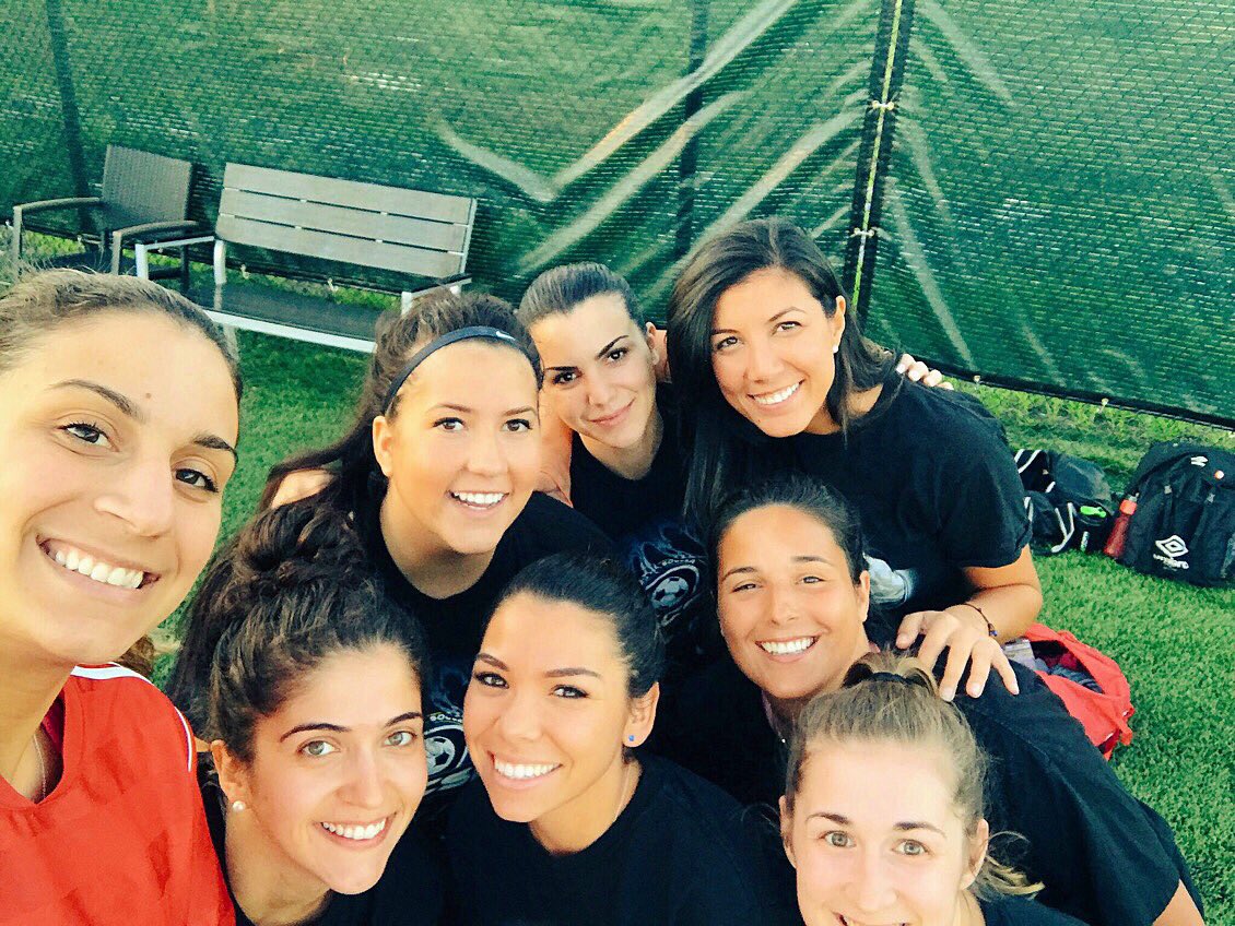 jesscosta22's tweet photo. Soccer invented by men, perfected by women ⚽️💪🏼 #prime #family #qcsl #soccer #mygirls https://t.co/o9sP0VceQ4