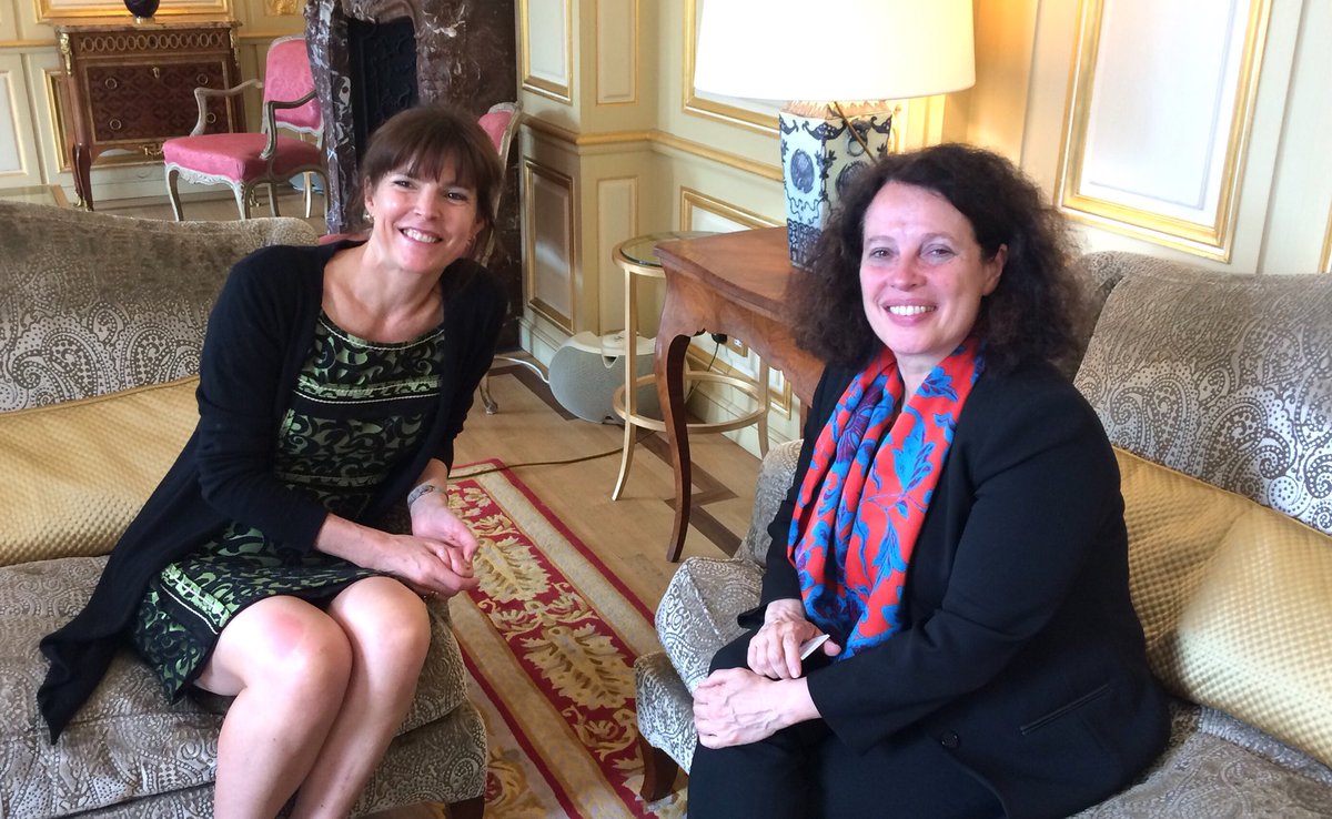 SylvieBermann's tweet photo. Great to meet with @thetimes Deputy Editor @emmatimes2 "pour refaire le monde" &amp; discuss our mutual love for le #lebureaudeslégendes!🕵️‍♀️🕵️ https://t.co/uGHTvwR5n0