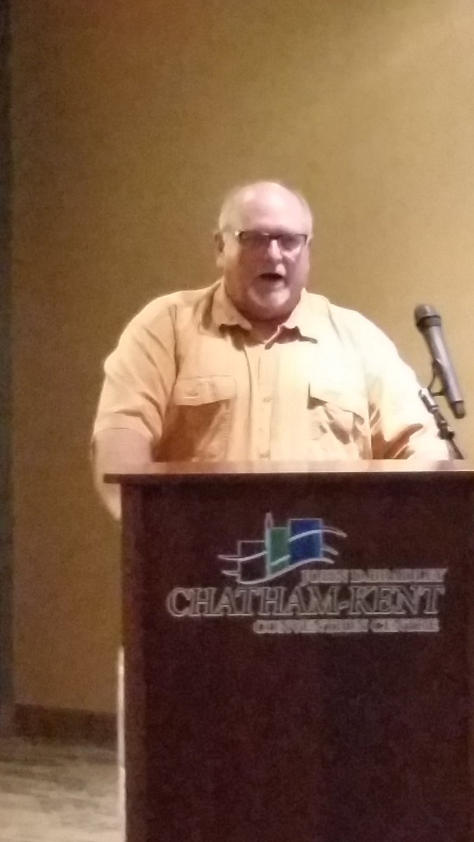 terrystevenson1's tweet photo. Jim Campbell, AGRIS Co-operative general manager addressing the start of ON 4R Nutrient Stewardship tour in Chatham #4Rtour https://t.co/kdlrcTOrzt