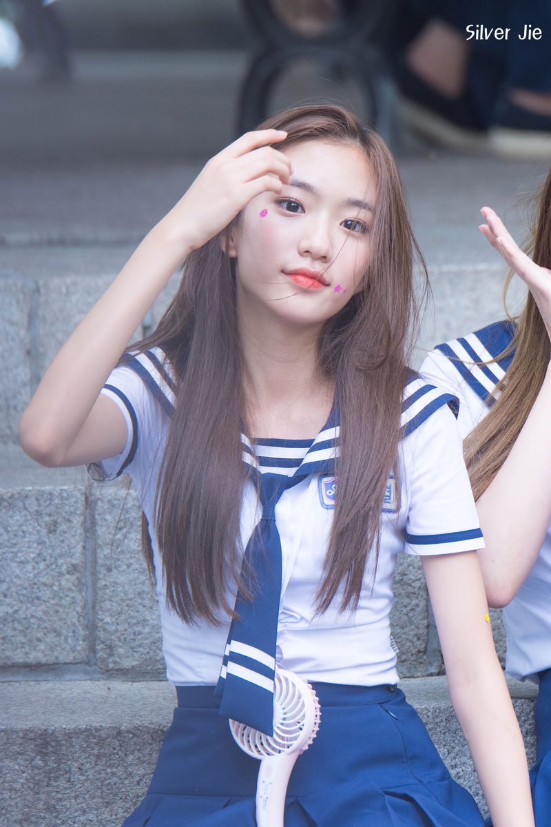 silverjie7's tweet photo. 170712 남산 게릴라 홍보 아이돌학교 김은결 
@mnet_idolschool #IdolSchool #아이돌학교 #김은결 #eunkyul

포기하지 말구 최선을 다하자! https://t.co/O0tugYz52I
