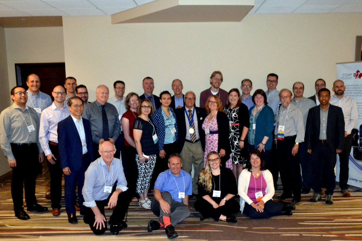 MedphysCA's tweet photo. Hey @WesternU #LondonON #MedPhys peeps, check out your group photo from the #COMPASM2017, downloadable here: https://t.co/VkZ2VniUtC https://t.co/CorQMsBYm2