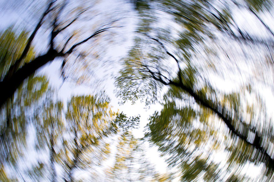 ProHealthMD's tweet photo. If it feels like the world is spinning around you, call to set up an appointment with one of our specialists. 860-284-4950 #ProHealthENT https://t.co/U8HOeiGM12