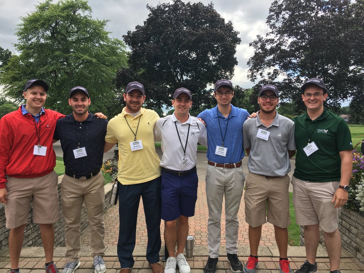 HennigesAuto's tweet photo. Auburn Hills Interns volunteering for the 2017 Bernie Smilovitz Hunger Free Summer Golf Classic for Gleaners Community Food Bank https://t.co/6Oafm7tU0h