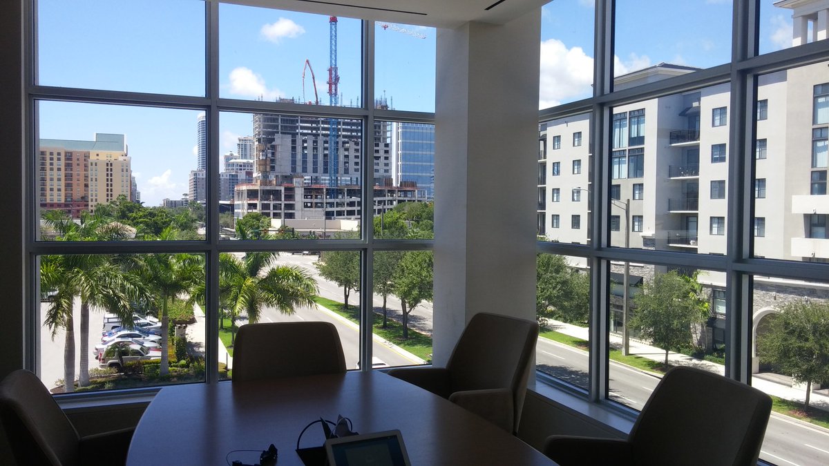 jennimorejon's tweet photo. #GFLCC #BusinessF1rst site visit to new #downtownfortlauderdale @Fidelity office. Welcome! #theNEWfederalhighway https://t.co/mbyZhC13YY