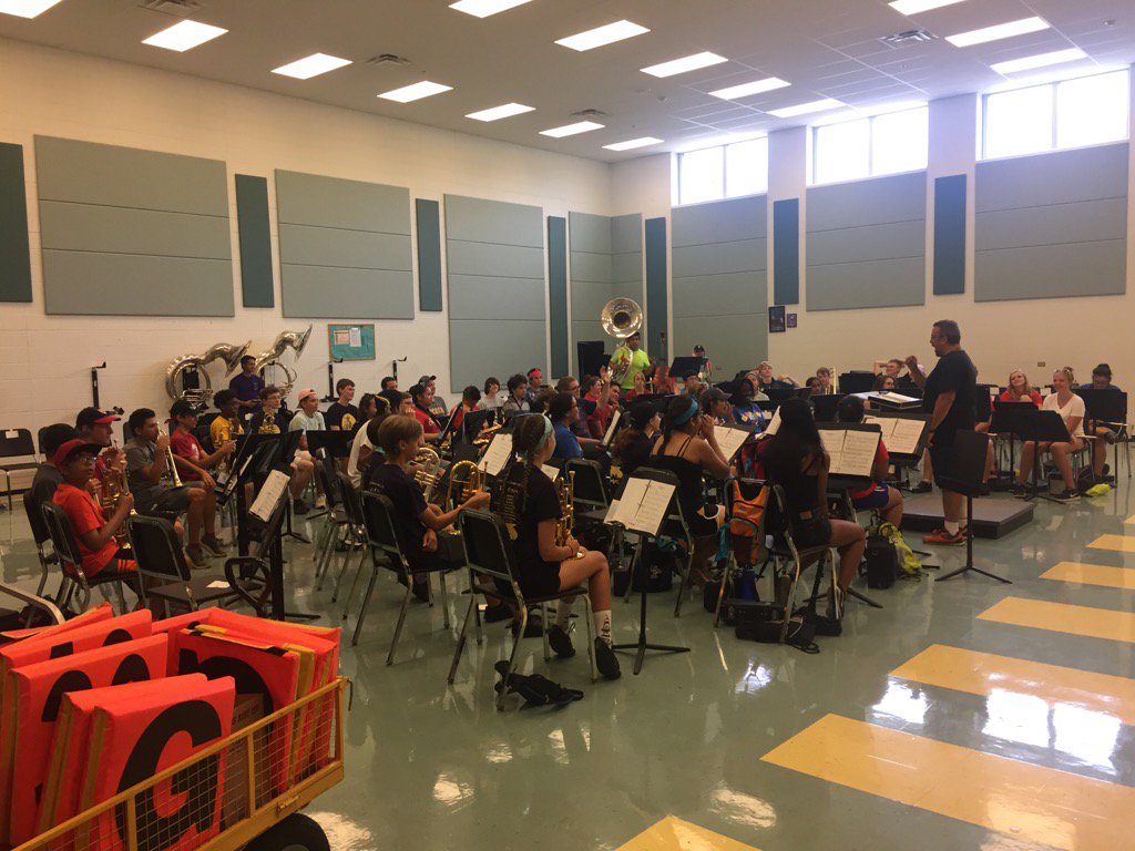 ElkGrove_HS's tweet photo. Great to have the band back together!! #WeAreEG #BandNation https://t.co/KE6TFDLqVH