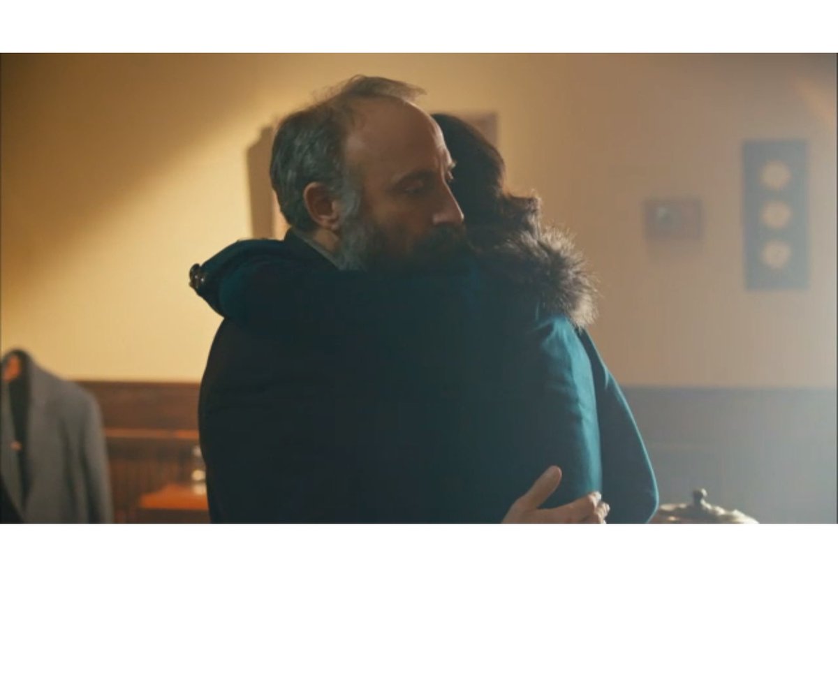 hatikadin's tweet photo. Canım Cevdet ile histerik ama asil Veronica. 🖤
#CeVer #VatanımSensin https://t.co/uIzcHILFLi