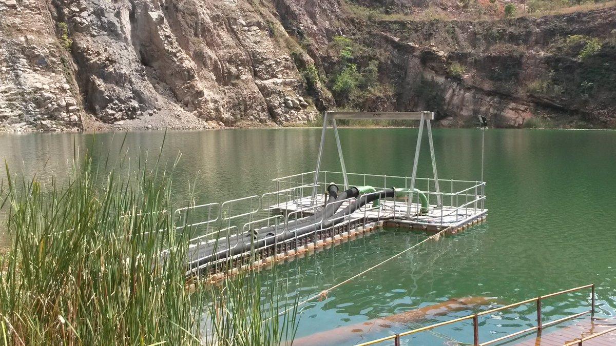 candock_arg's tweet photo. CanDOCK también para aplicaciones industriales #muelleflotante #industrial #vacamuerta #MiningArgentina #OilArgentina https://t.co/FbxoKQMWuj