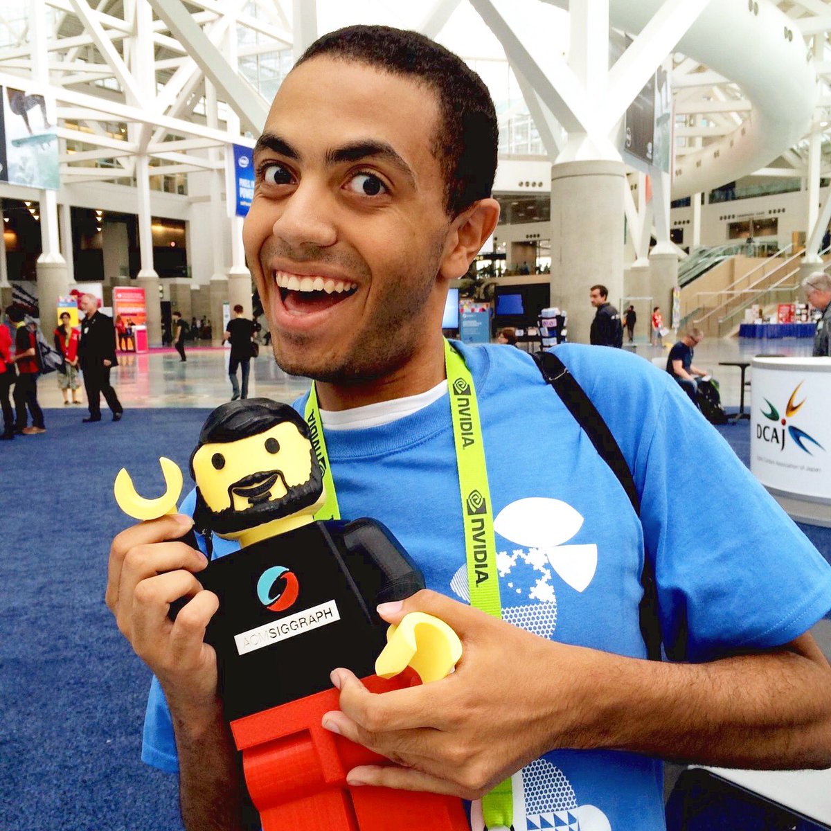 Official_AlexB_'s tweet photo. Are YOU ready for @SIGGRAPH? Here's a #TBT to #SIGGRAPH2015 as a @siggraphsv team leader. Tweet along using #SIGGRAPH2017 for the latest! https://t.co/avUUeTXfIV