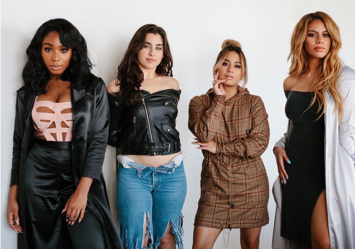 LJaguars_MX's tweet photo. En estos 5 años han pasado tantas cosas que las chicas han podido enfrentar y salir adelante @FifthHarmony Las AMAMOS
#5YearsOfFifthHarmony https://t.co/TyH2yG9sTP