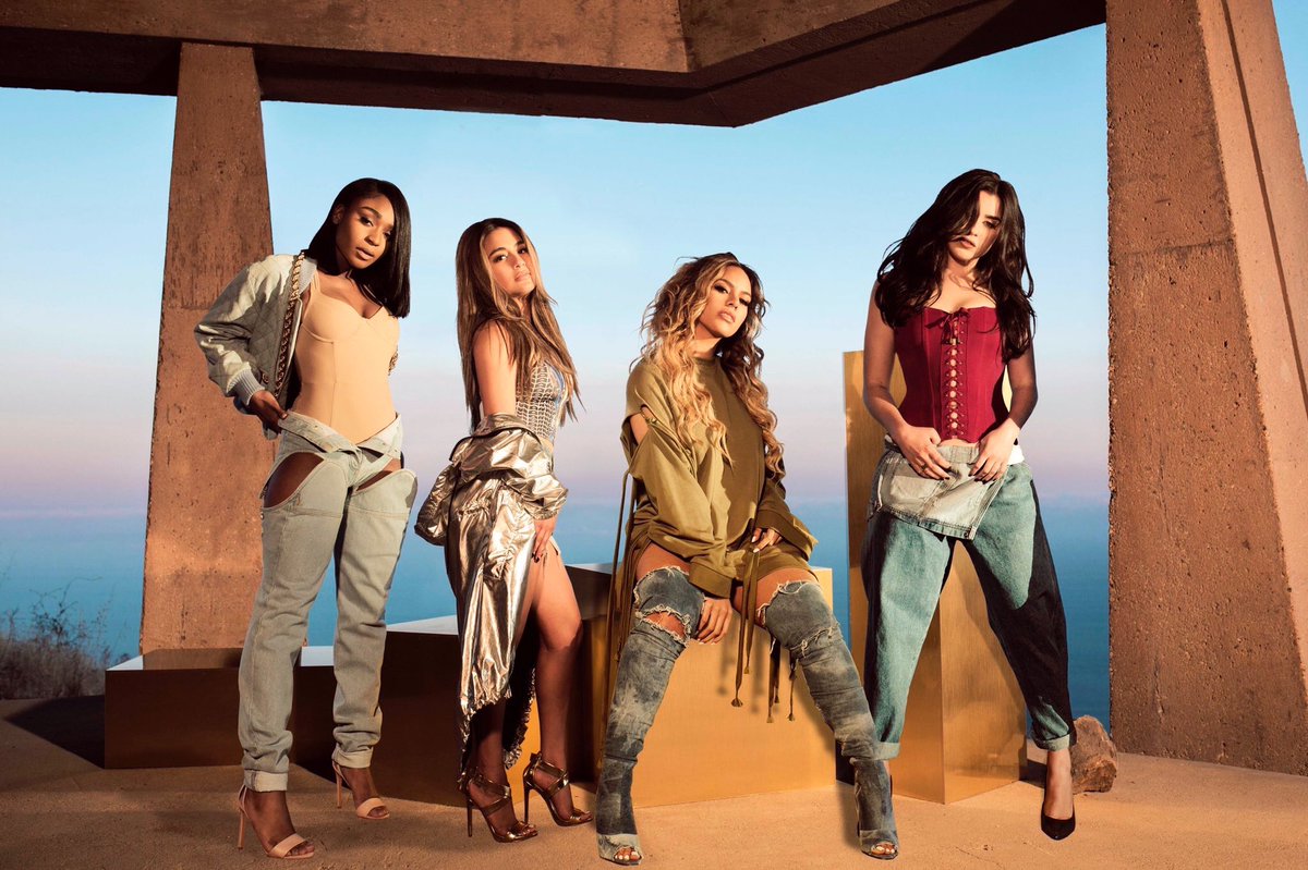 LJaguars_MX's tweet photo. En estos 5 años han pasado tantas cosas que las chicas han podido enfrentar y salir adelante @FifthHarmony Las AMAMOS
#5YearsOfFifthHarmony https://t.co/TyH2yG9sTP