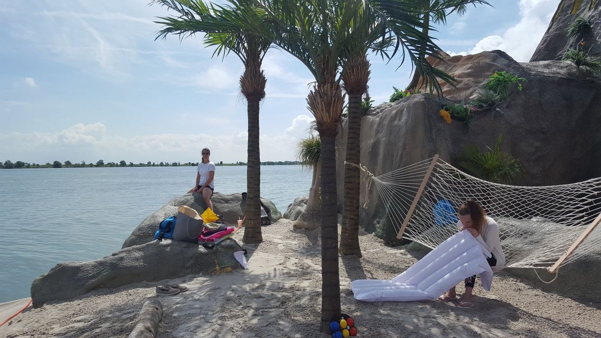 Homeride_de_Mol's tweet photo. Gisteren de "poedelprijs" -als laatste binnnenkomende-  verzilverd. Een verwendag op #GoodTimesIsland van @McDonald's #Huphomeride @HomeRide https://t.co/f21bW1iEah
