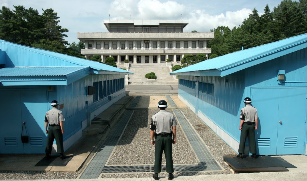 opslens's tweet photo. 27 July: This Day in Military History https://t.co/5wJQl6n7Ai #NorthKorea #WrightBrothers #FortMeyer #F105Thunderchief #38Parallel #Korea https://t.co/ya3pK4NOA0