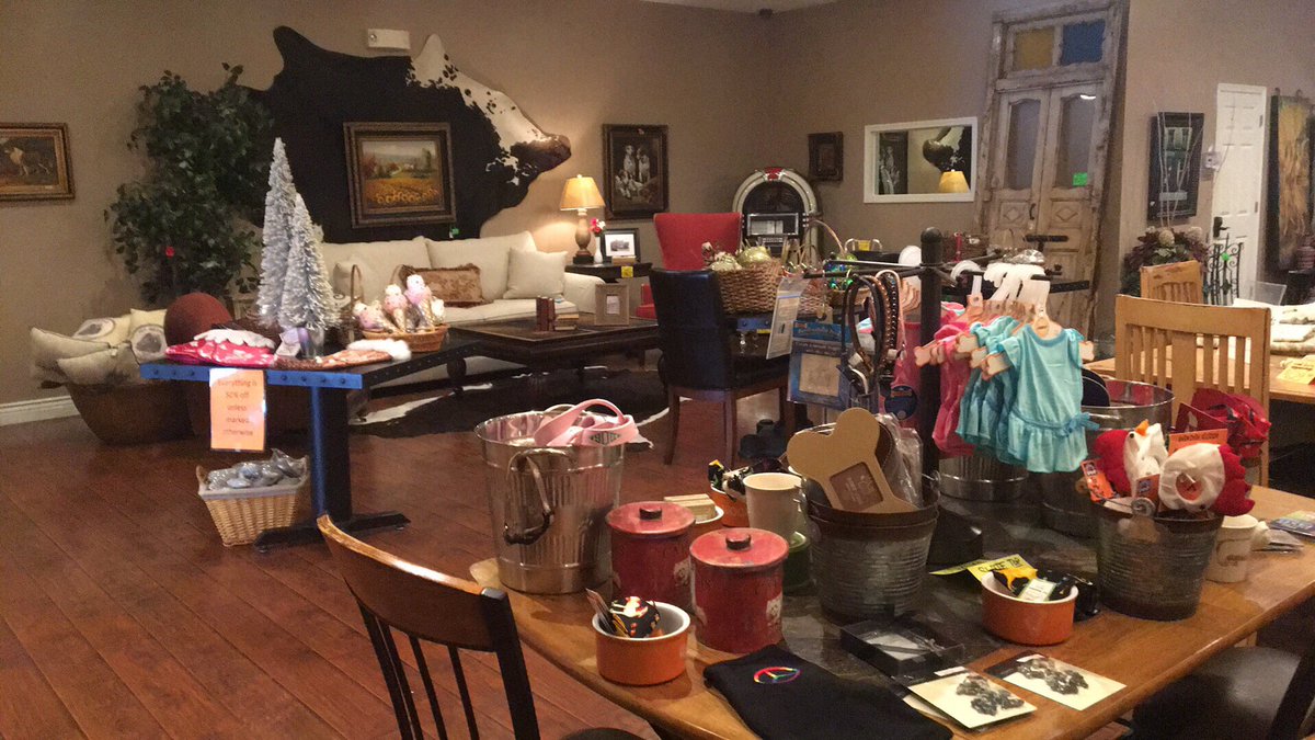 We are starting early on our sidewalk sale for August 12th! Don't forget to mark it on your calendars!