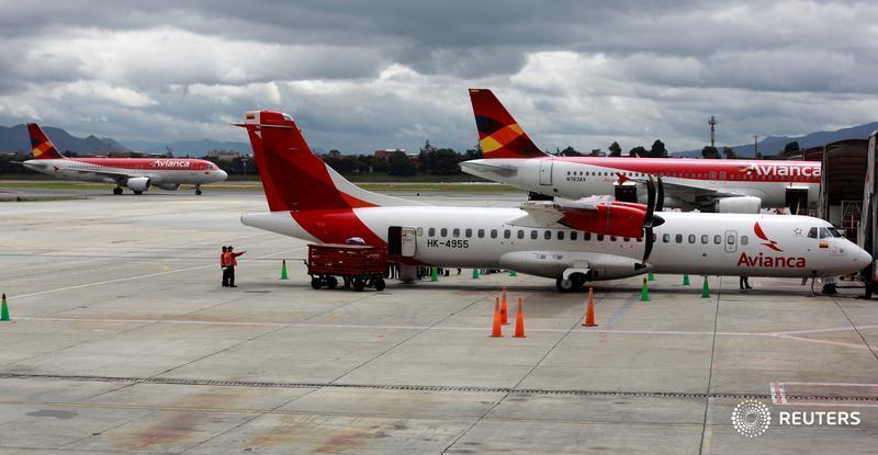 ReutersVzla's tweet photo. Aerolínea @Avianca adelanta suspensión de operaciones en #Venezuela https://t.co/c9Mj1iyPZX https://t.co/47iasmiE9Z