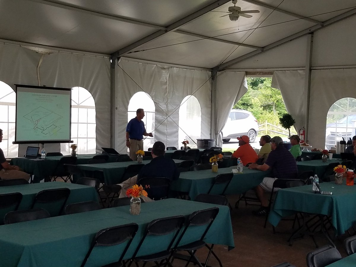 huey_mike's tweet photo. Jim Nedin, @MDupcak, @mikeyelenosky and I working with @RGGCTurf &amp; BCG Supers today on sprayers, irrigation and @ToroGolf equipment updates https://t.co/9eyY2HNMpD