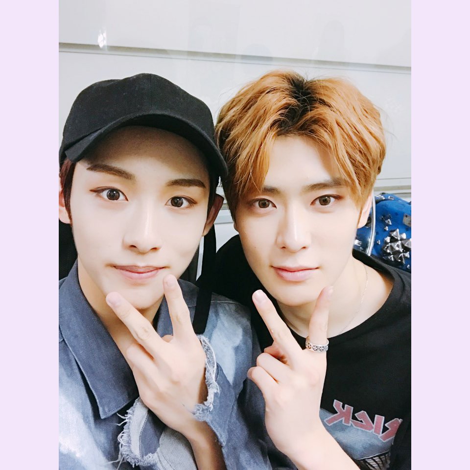 NCTsmtown tweet picture