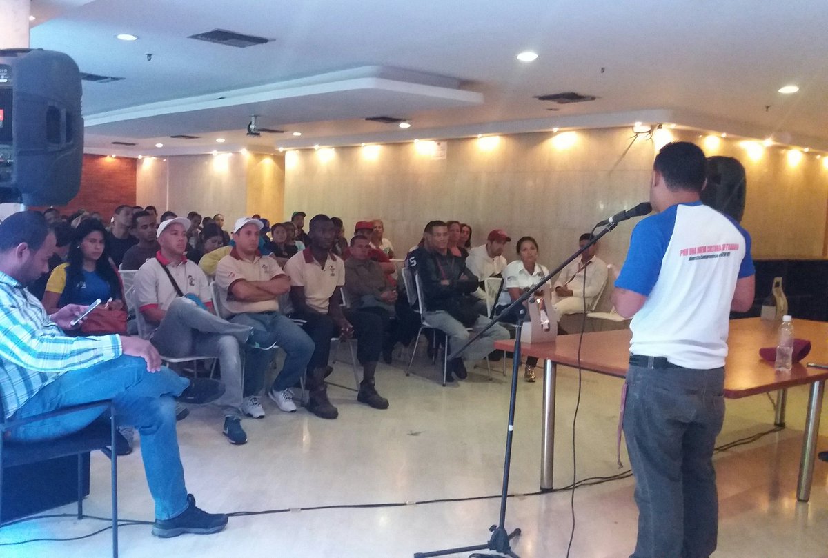 corporacioncafe's tweet photo. Candidato por la clase trabajadora @GaryJikly "La Constituyente nos va a dar herramientas para superar estas dificultades" desde Minppapt https://t.co/4zIjfY7zHk