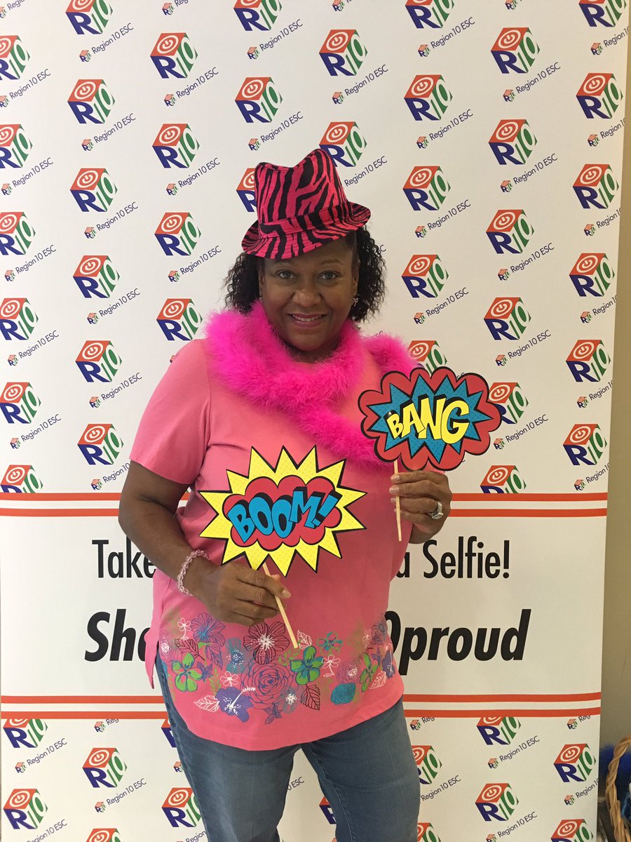 Mildredw1224's tweet photo. #R104F2017 -Enjoying the Now& Forever conf. https://t.co/l88xAZKnbM