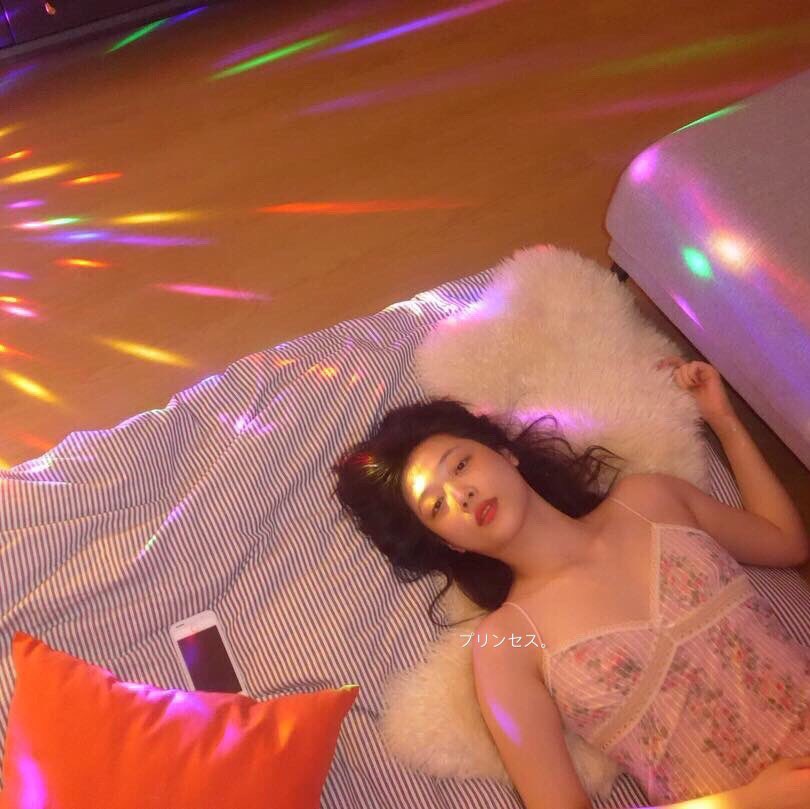 gdrsjennie's tweet photo. you're metaphorical gin and juice,

     so come on, give me a taste. https://t.co/G47RX0Ya4R