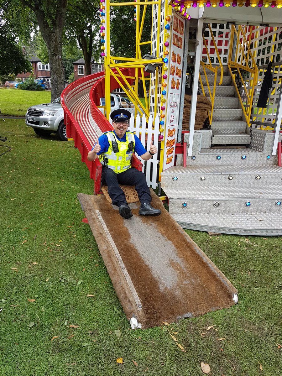 PCSOWarrilow's tweet photo. They tried to get me to come all the way down but I was concerned about #widthissues.... so I just posed for the photo https://t.co/WzS6DKu5YH