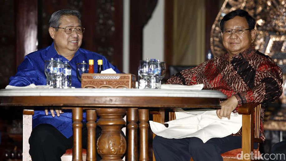 detikcom's tweet photo. SBY dan Prabowo Sepakat Kawal Perjalanan Bangsa https://t.co/g1stlYoWWG https://t.co/7dbRSs7evb