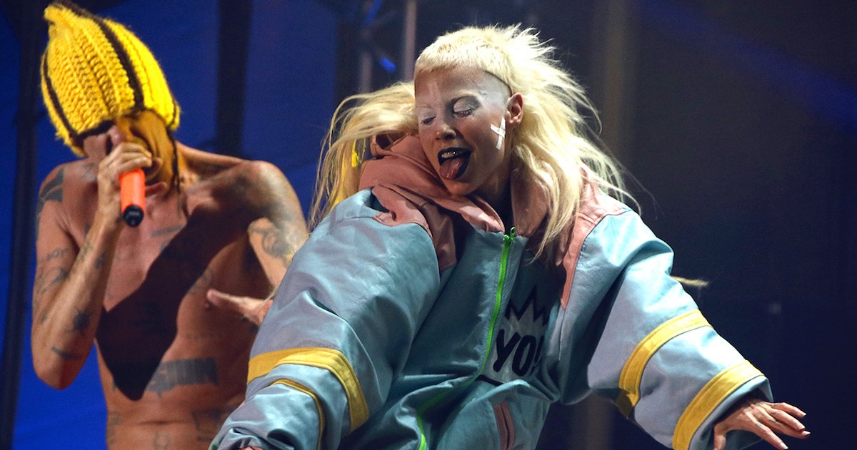THUMP_DE's tweet photo. #DieAntwoord, Fischdöner und Lachgas – die schönsten #Bilder vom Melt! https://t.co/Fz4D6Jo4xY @meltfestival @meltbooking #melt https://t.co/MfaZs3NKan