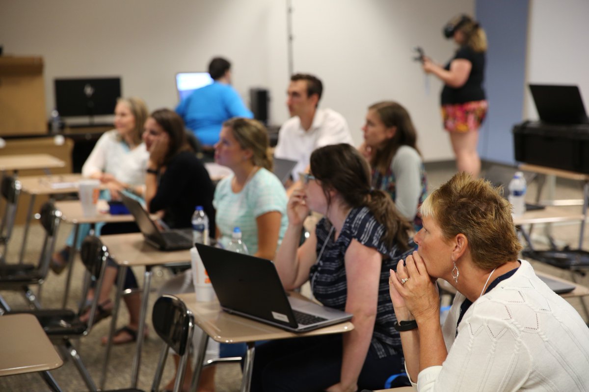 PHMschools's tweet photo. Day 2 of #Technovation2017 is underway. Lot of teachers having fun going back to "Tech School"! 💻📱@phmtech @Principal_Boyd @jaysonsnyder13 https://t.co/wkROMVU0zL