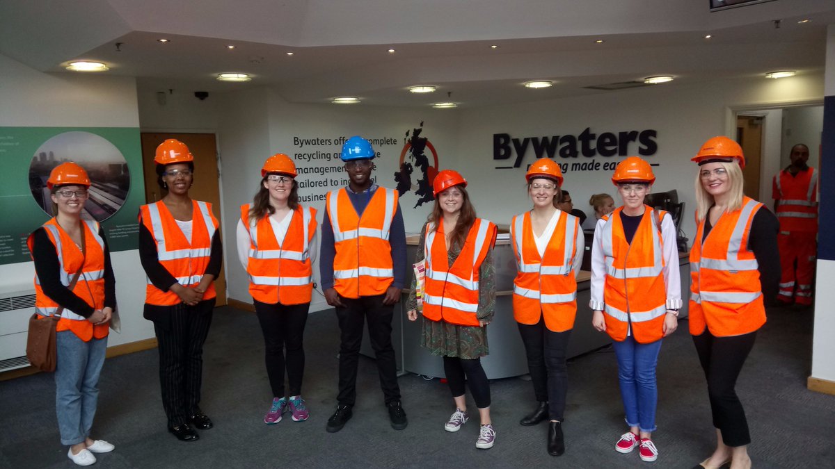 firstmile's tweet photo. Great day @BywatersUK seeing how mixed recycling is separated! ♻️
Thanks @Doclab, @oldvictheatre and @CHANEL for joining us! #easyrecycling https://t.co/rwWS8Ub3Xh