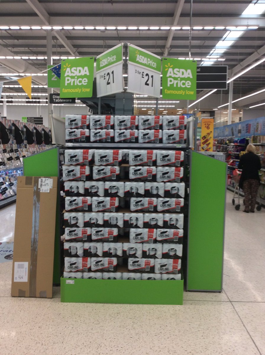 powerforcemc22's tweet photo. @carling @asda #wintheleague Pallet skirt activated Asda Keighley @PowerforceMCFM2 https://t.co/wLhUJdxODr