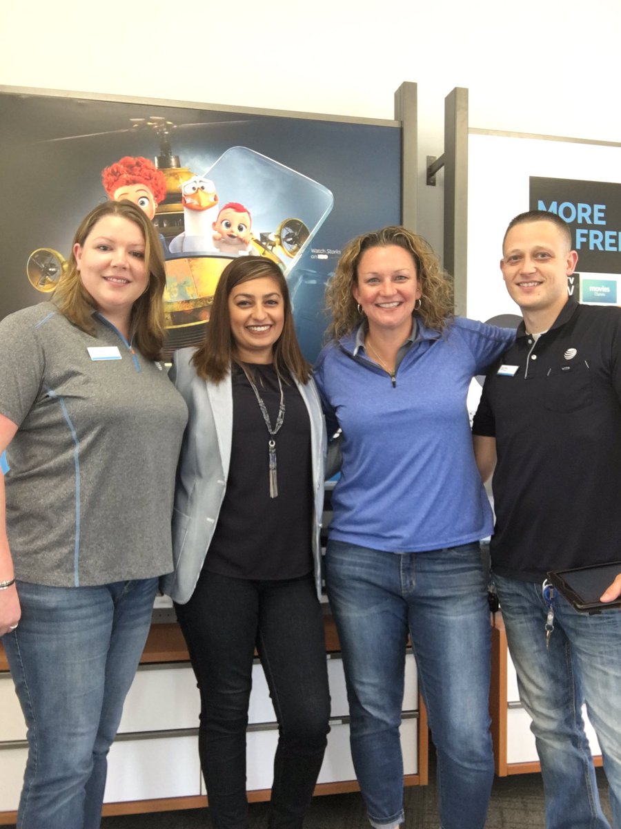 bracken_slb's tweet photo. Great discussion on how #ProtectionRocks this morning! Thank you 2 the New Bedford crew for the warm welcome! #OurNE #favorites https://t.co/m4Xkr8LfHQ