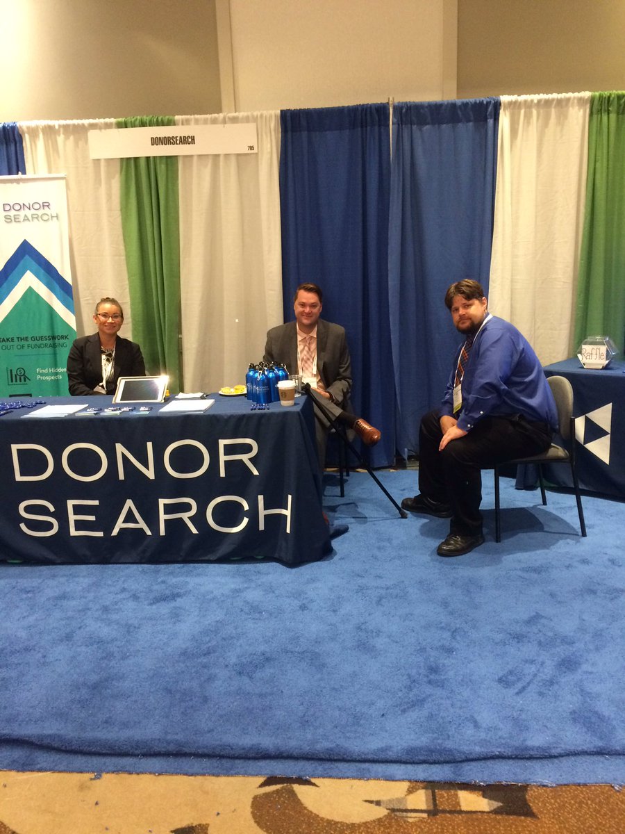 DonorSearchCath's tweet photo. #ApraPD17 fidget spinners have been replenished! https://t.co/nHaO9uzZZc