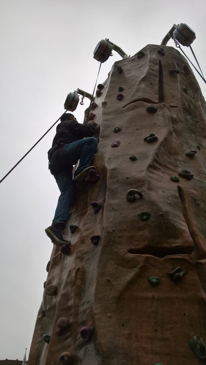 KirkleesAateam's tweet photo. We've had a brilliant day at #flame2017. @YorkshireSport @KirkleesCouncil @CliffeHouse #climbing #climb #mobileadventure https://t.co/R4g0YDSdIE